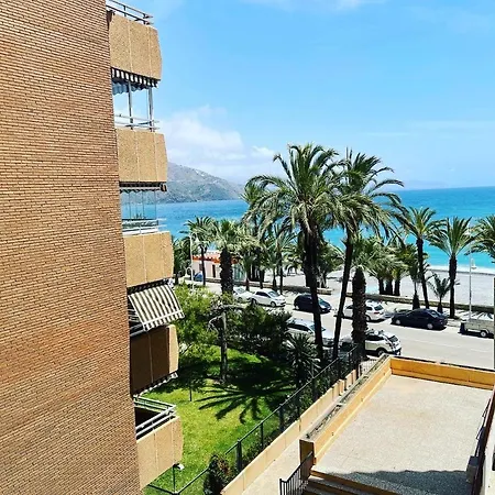 Playa Y Piscina Intiyan Pondos Appartement *